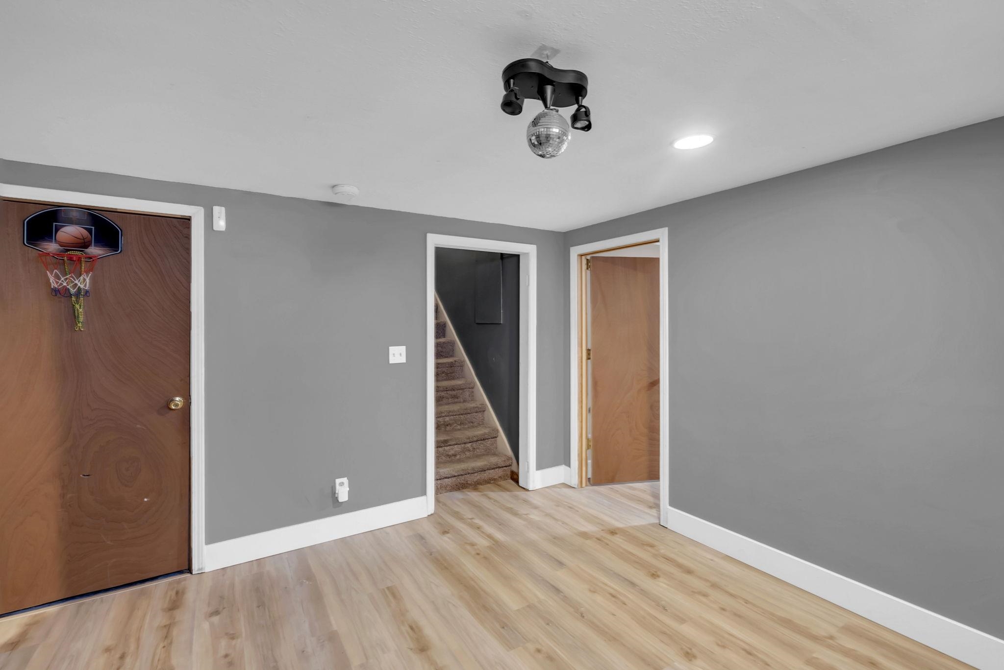 2325 S Everett Ave, Wichita, Kansas image 16