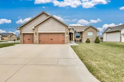 2202 S Limuel Ct, Wichita, KS MLS: 654018