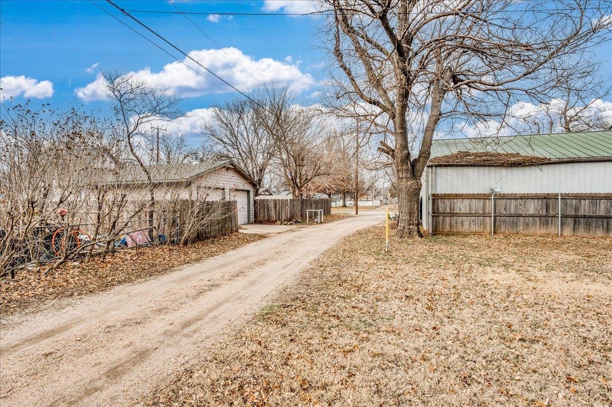 217 Filmore St, Cheney, Kansas image 32