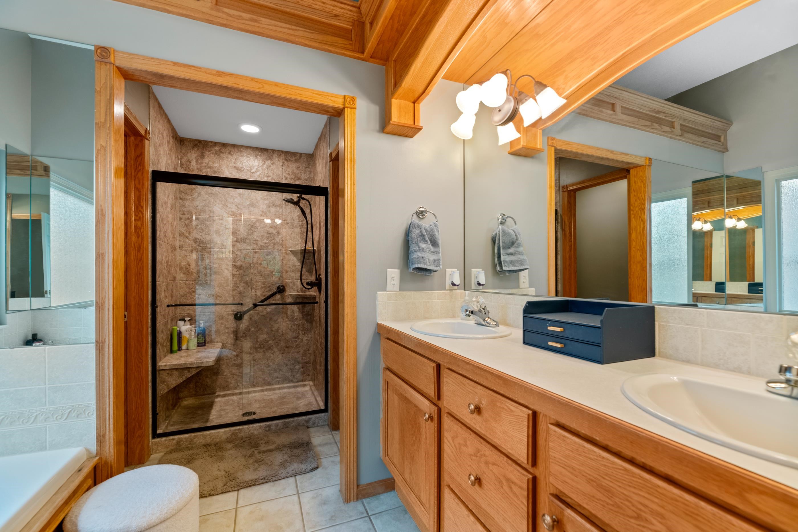 8415 W Meadow Pass, Wichita, Virginia image 20