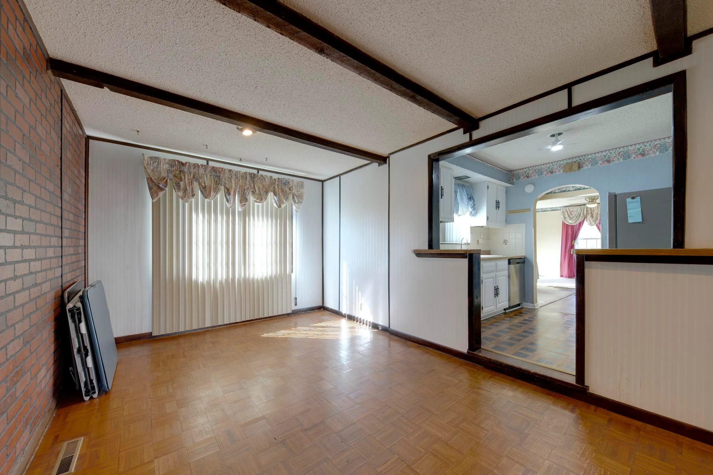 Wichita, Kansas 67214, United States, 2 Bedrooms Bedrooms, ,1 BathroomBathrooms,Residential,Active,41137