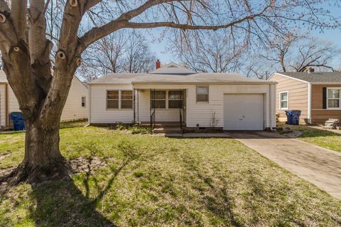 Homes For Sale - 2527 S Greenwood Ave<br/> Sedgwick County, Wichita, KS 67216