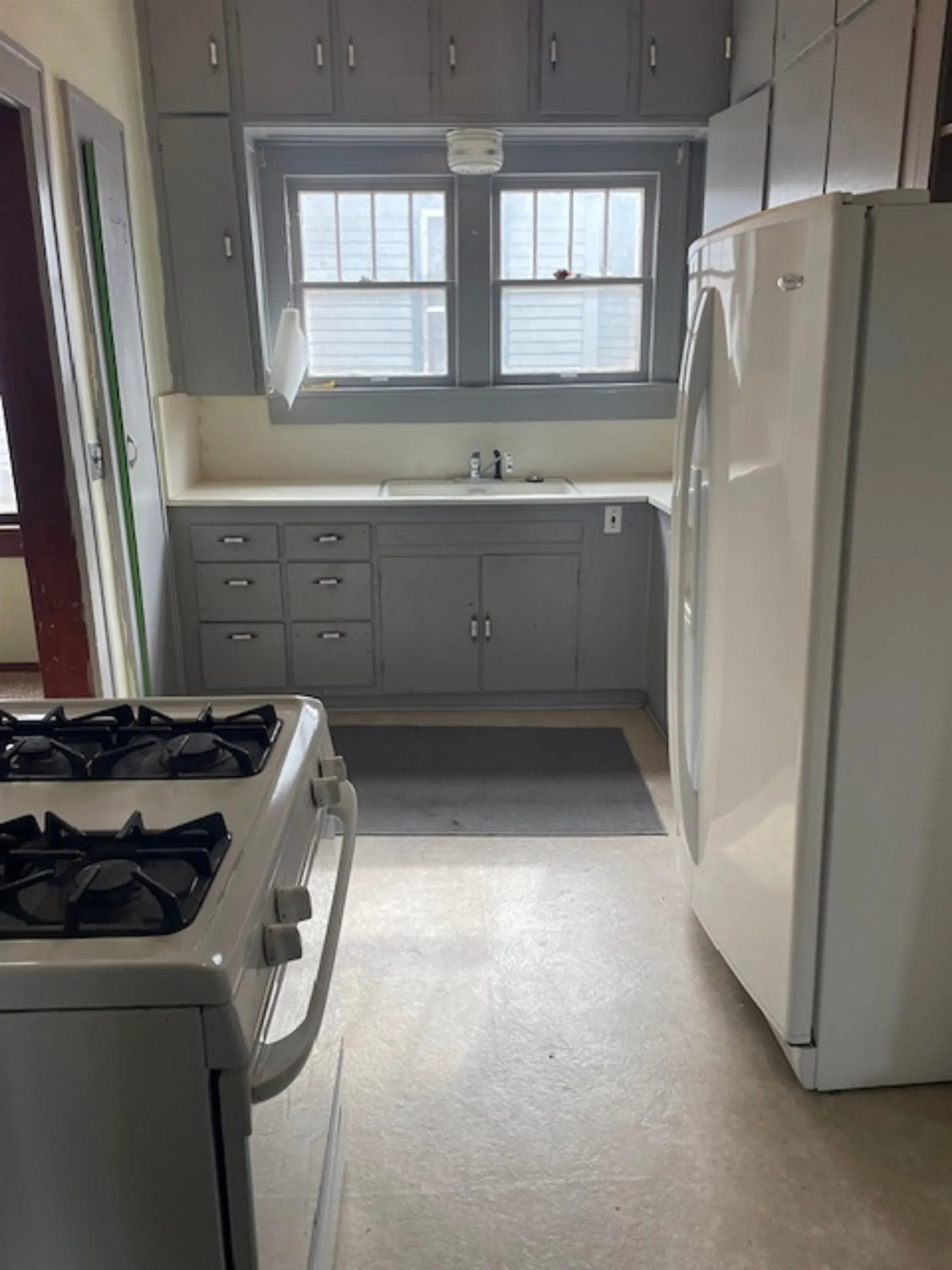Oxford, Kansas 67119, United States, 3 Bedrooms Bedrooms, ,1 BathroomBathrooms,Residential,Active,142023