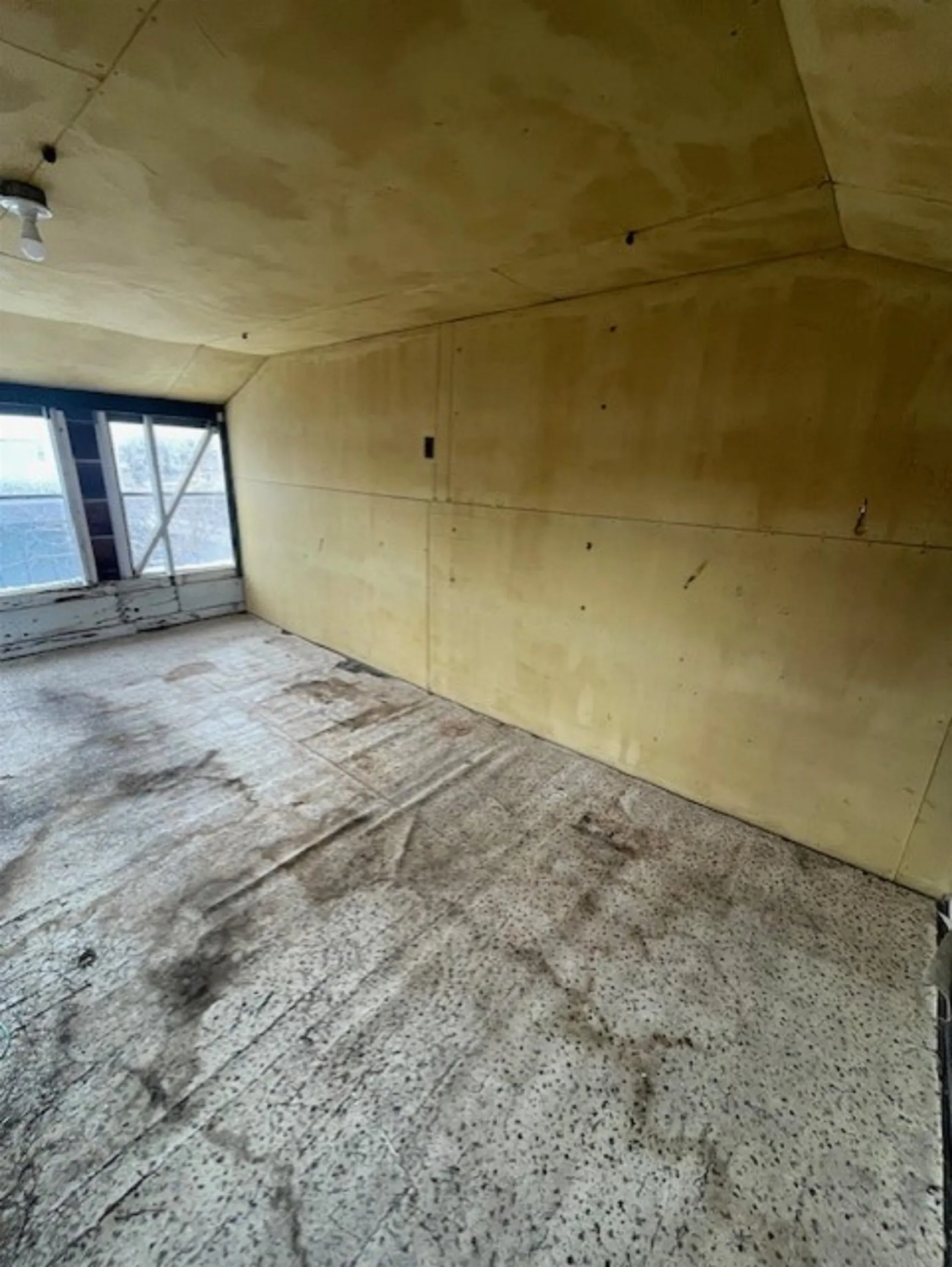 Oxford, Kansas 67119, United States, 3 Bedrooms Bedrooms, ,1 BathroomBathrooms,Residential,Active,142023
