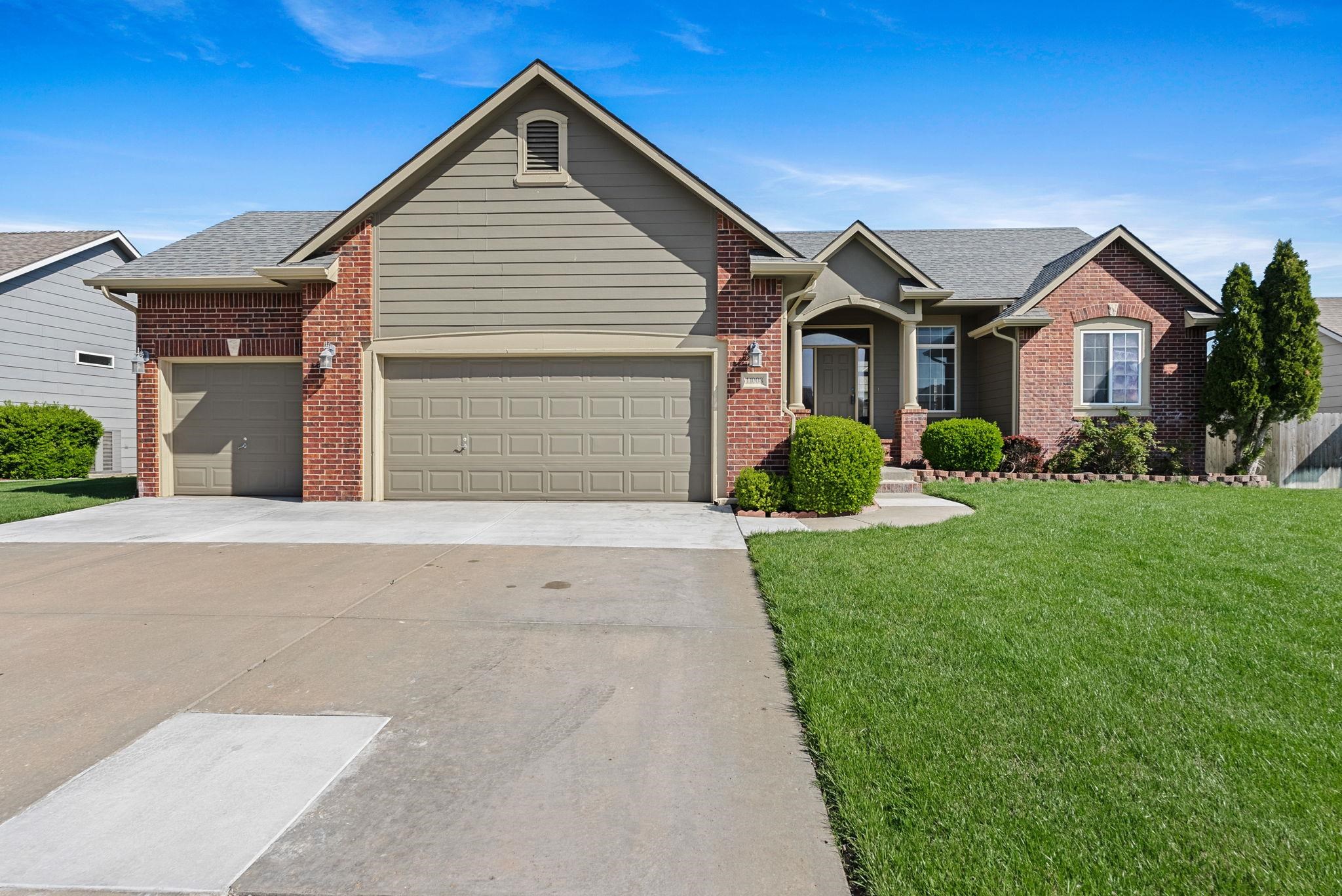 11008 W Lantana Cir, Wichita, Kansas image 1