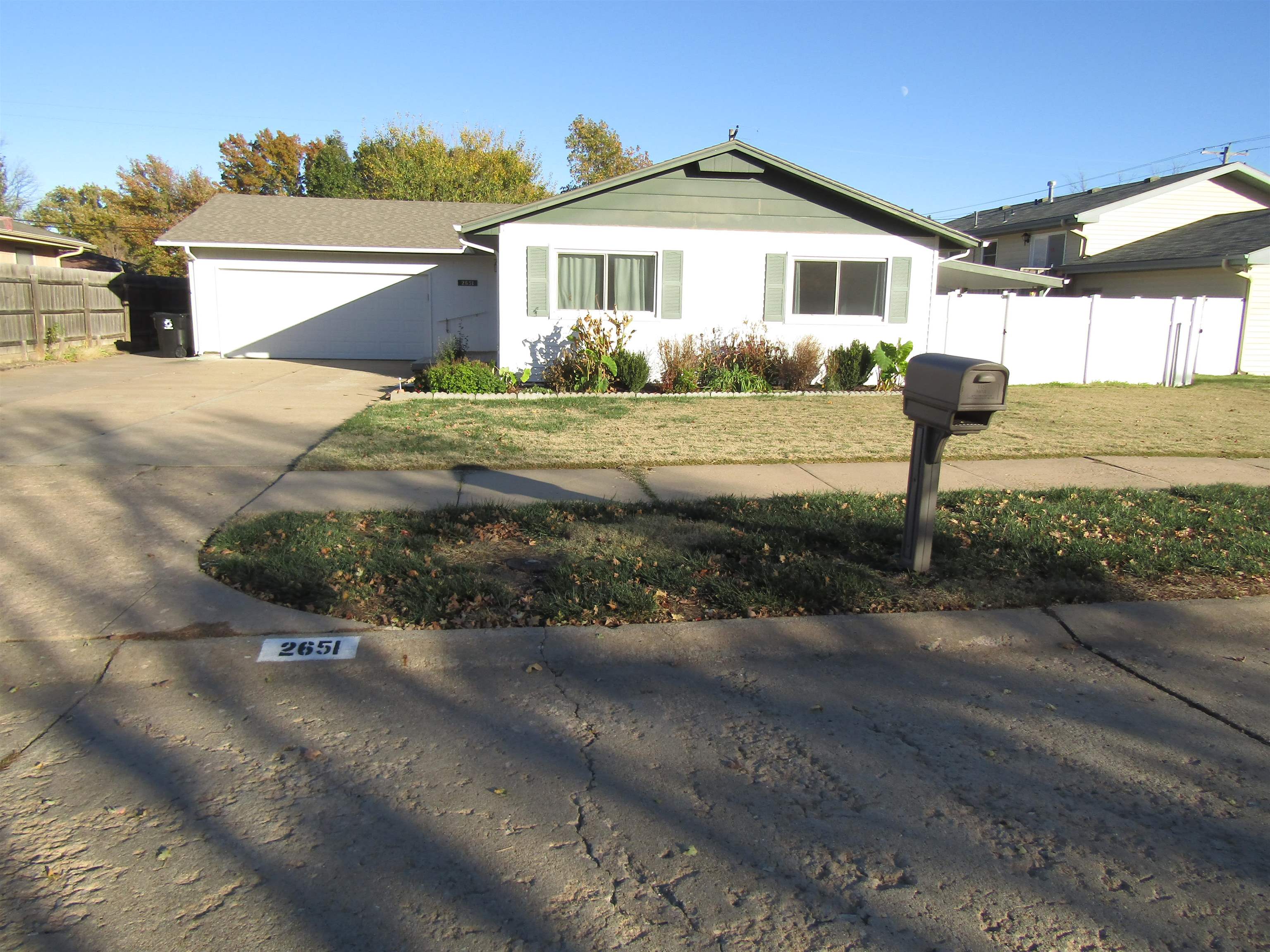 2651 E Key Ave, Salina, Kansas image 1