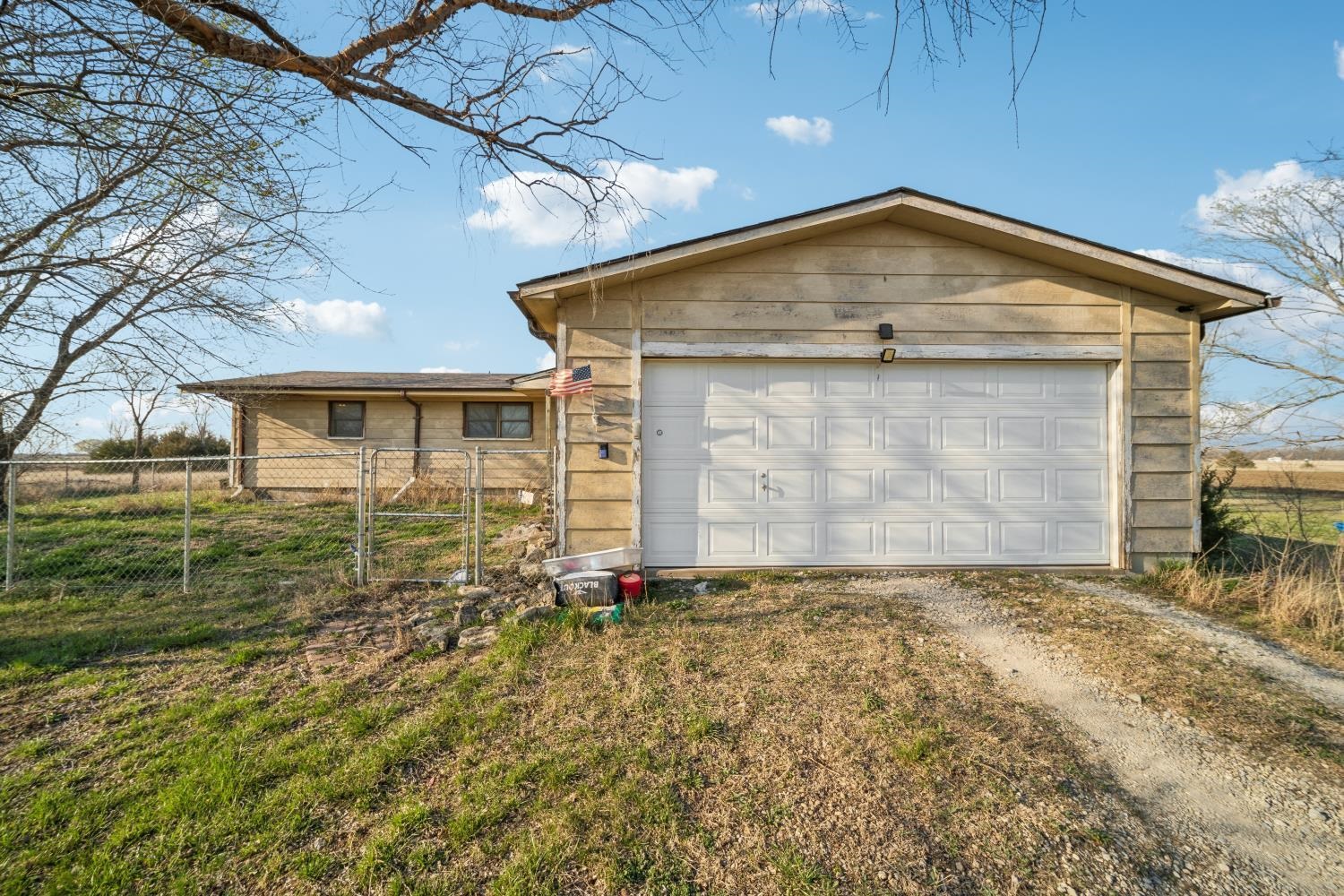 1856 SW 140th St, Leon, Kansas image 1