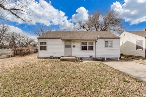 Condo For Sale - 701 N Spruce St<br/> Wichita, KS 67214