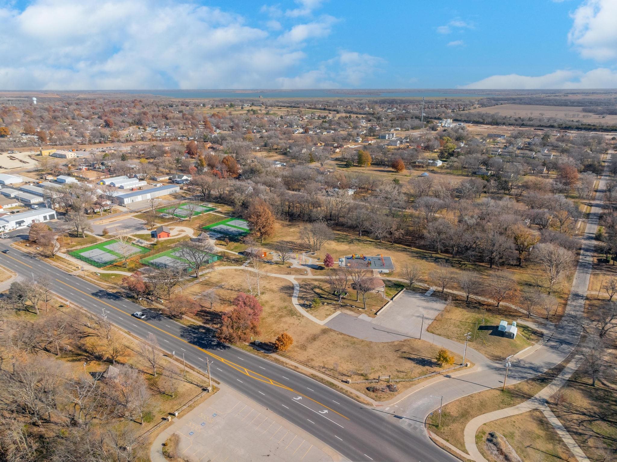 312 W 5th Ave, El Dorado, Kansas image 33