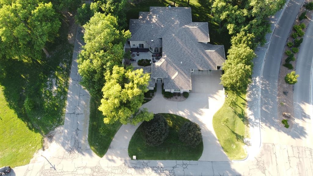 2460 Dundee Ln, Salina, Kansas image 10