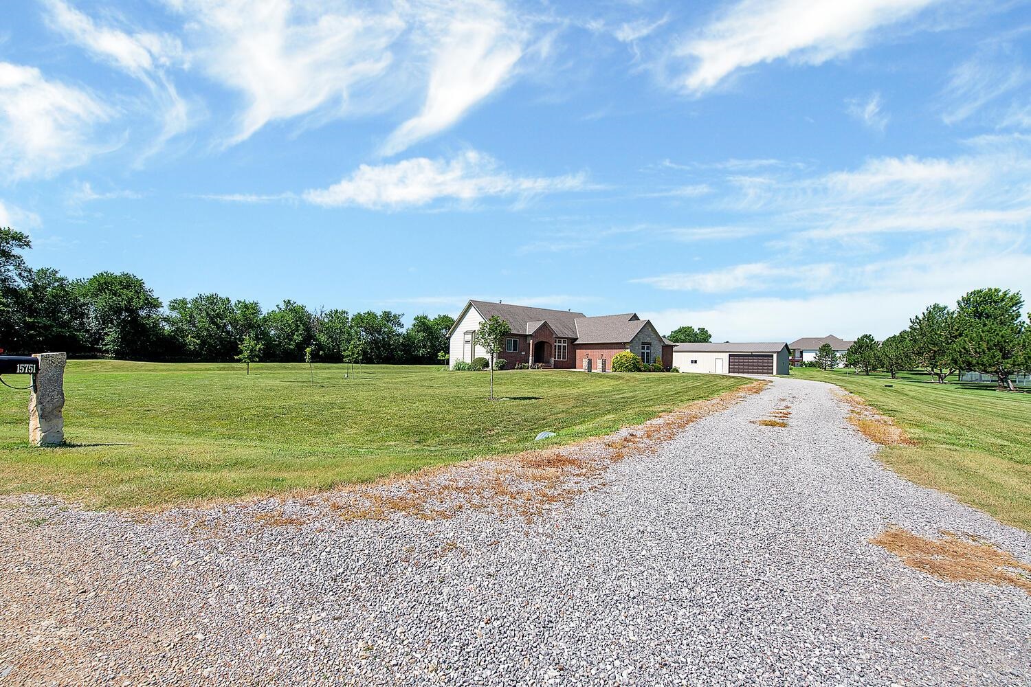 15751 E Evening Shade Ct, Benton, Kansas image 34