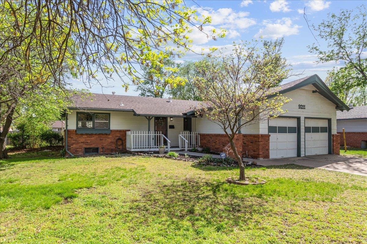 9211 W Murdock Ave, Wichita, Kansas image 2