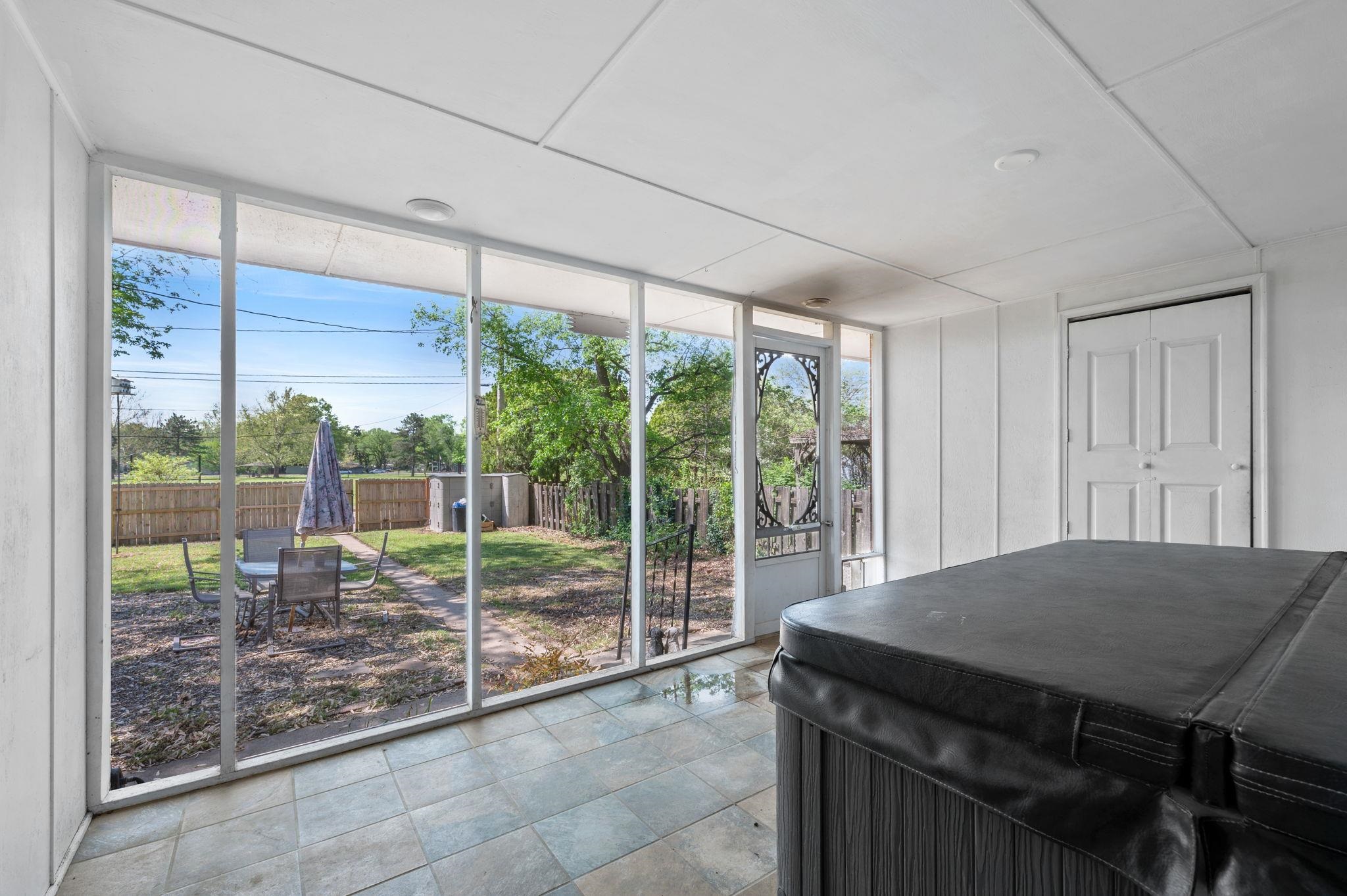 1519 E 14th Ave, Winfield, Kansas image 22