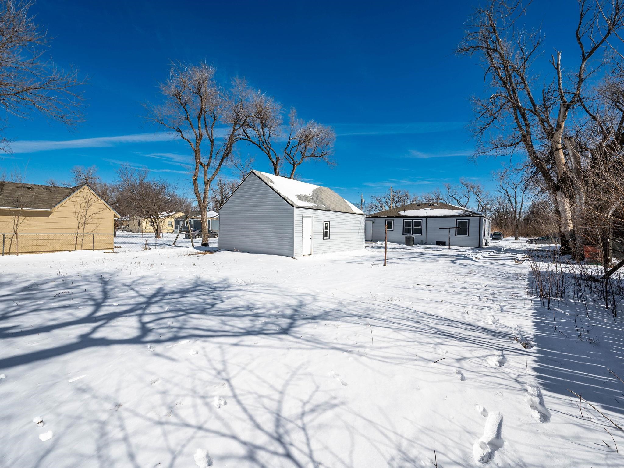 757 N Dougherty Ave, Wichita, Kansas image 30