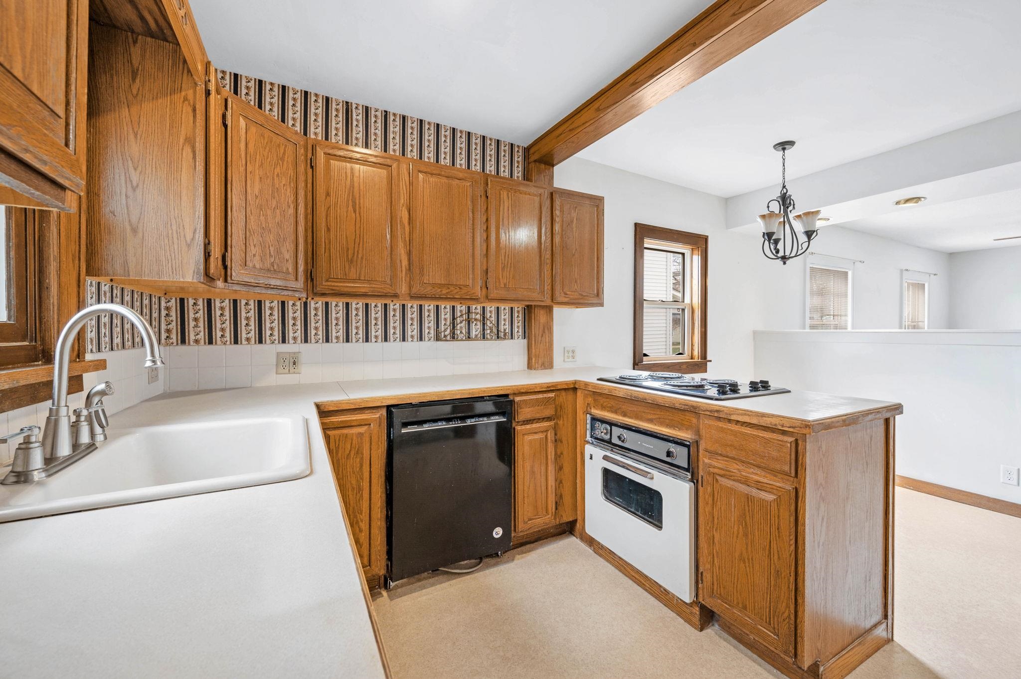 722 S Elizabeth St, Wichita, Kansas image 10