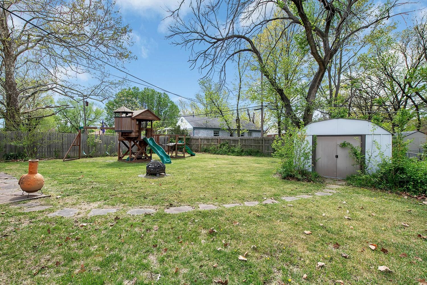 6011 E Oakwood Dr, Wichita, Kansas image 33