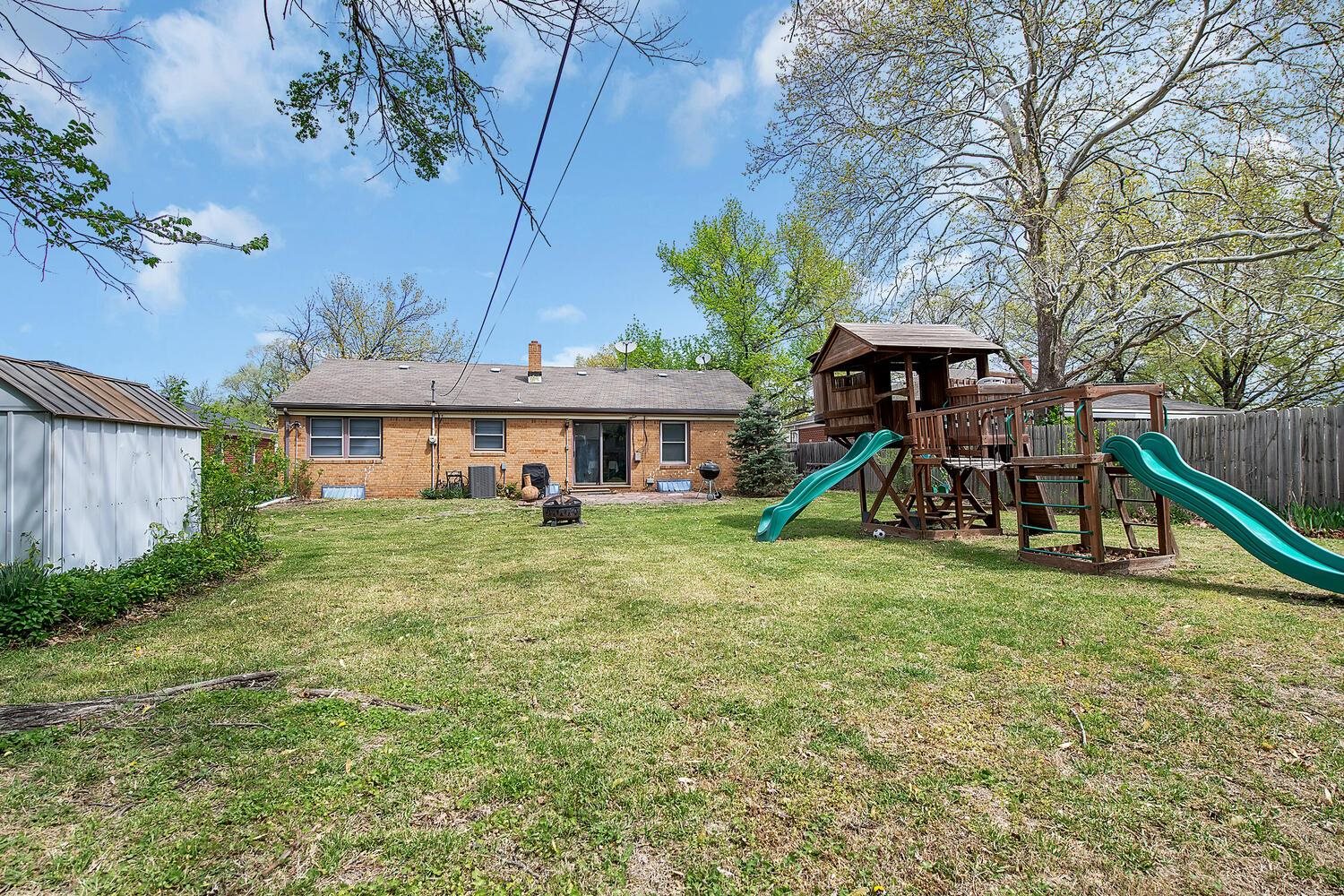 6011 E Oakwood Dr, Wichita, Kansas image 35