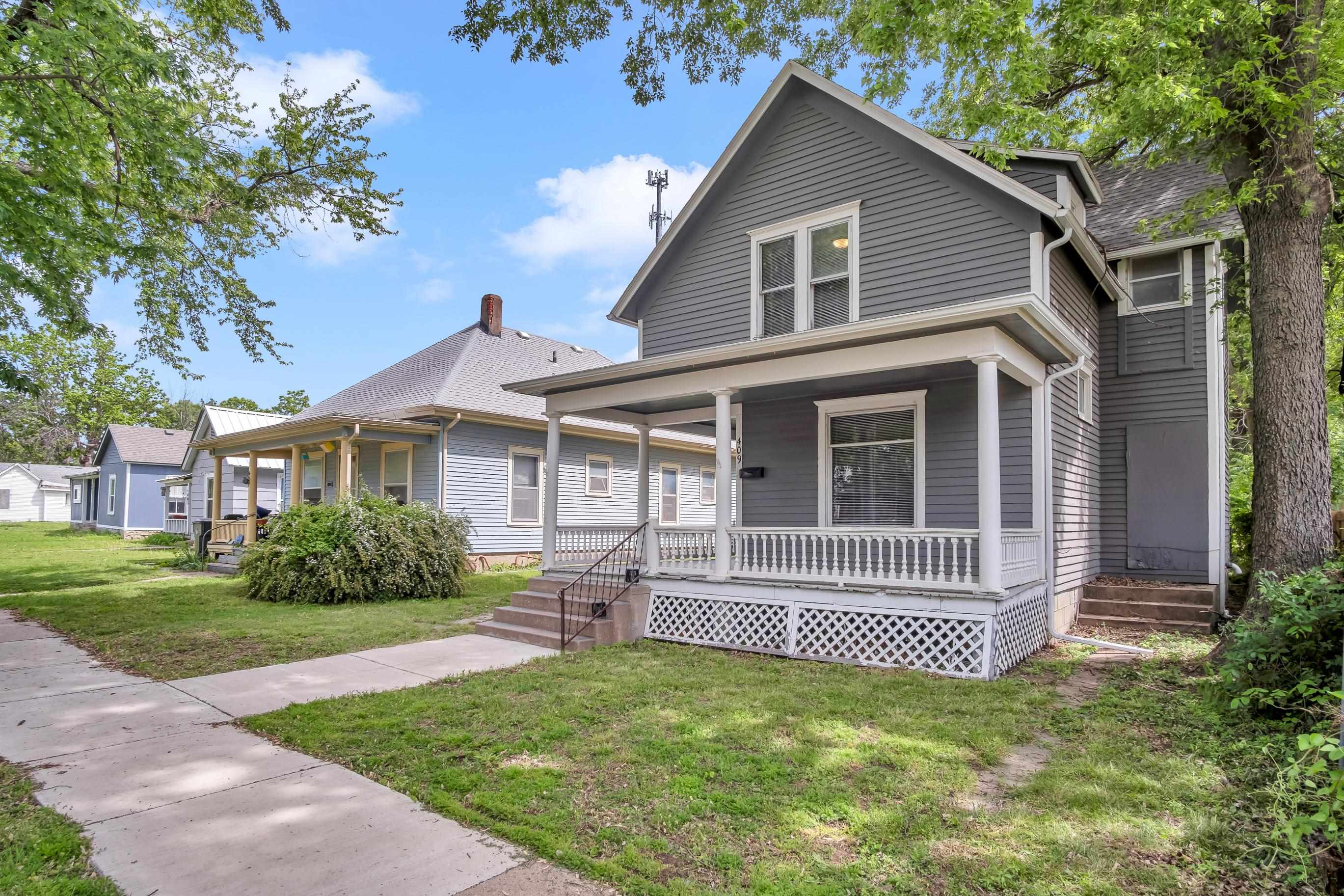 409 W 5th St, Newton, Virginia image 2