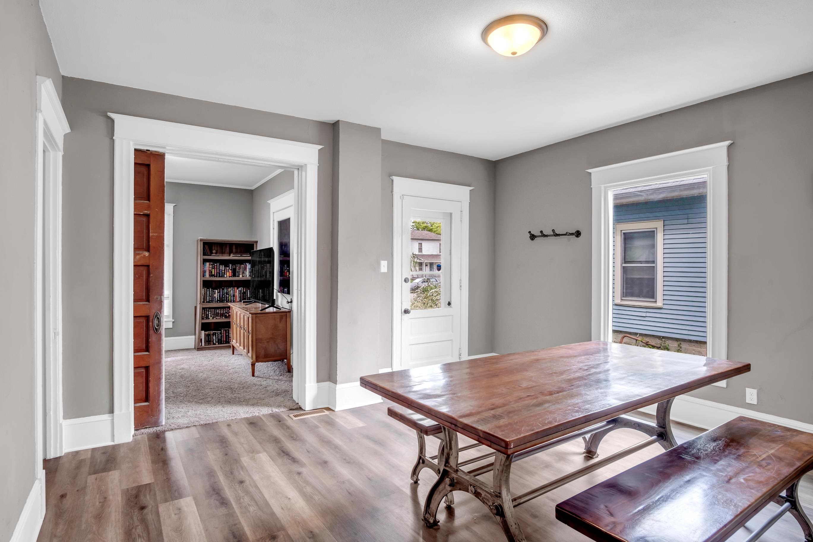 409 W 5th St, Newton, Virginia image 8