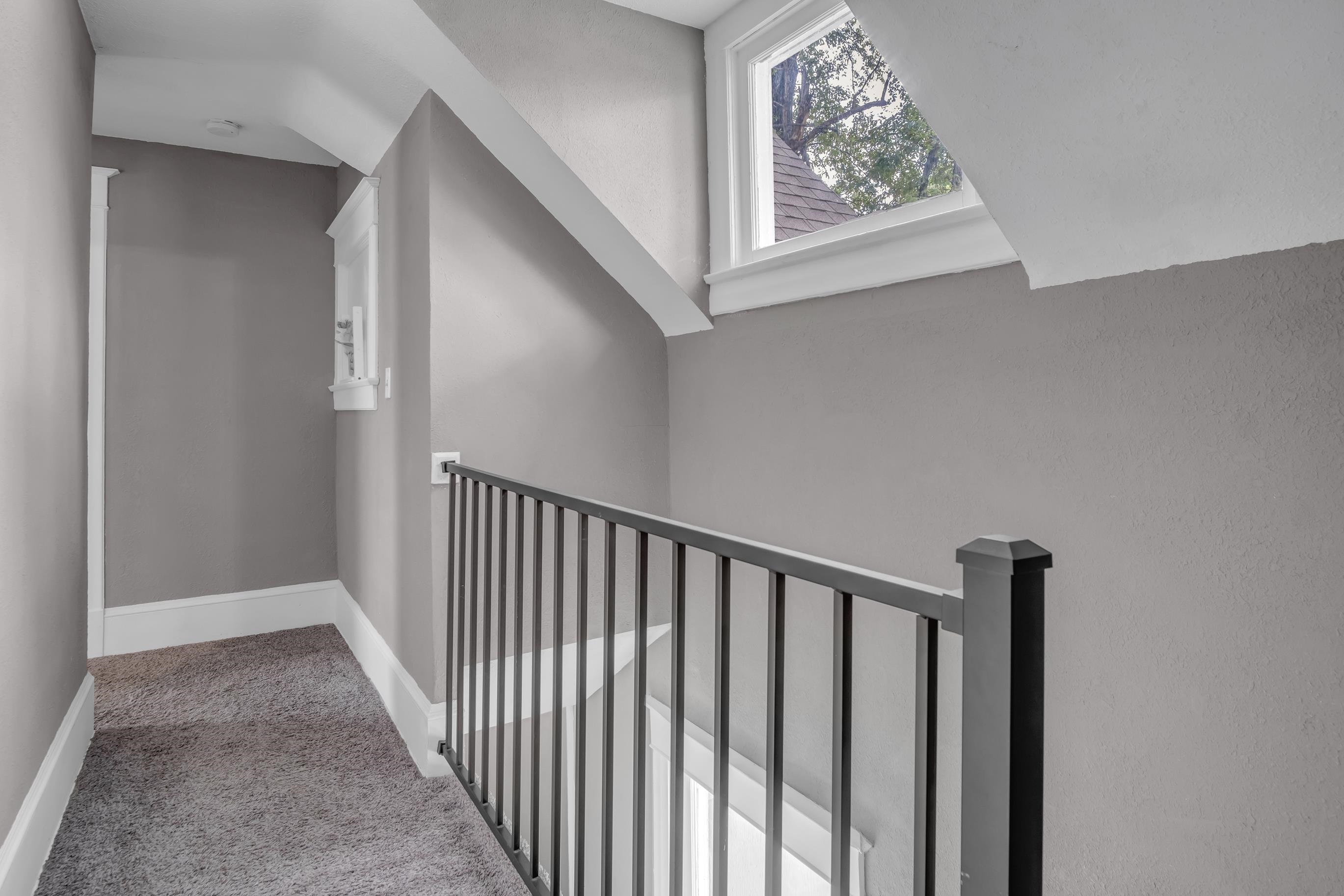 409 W 5th St, Newton, Virginia image 20