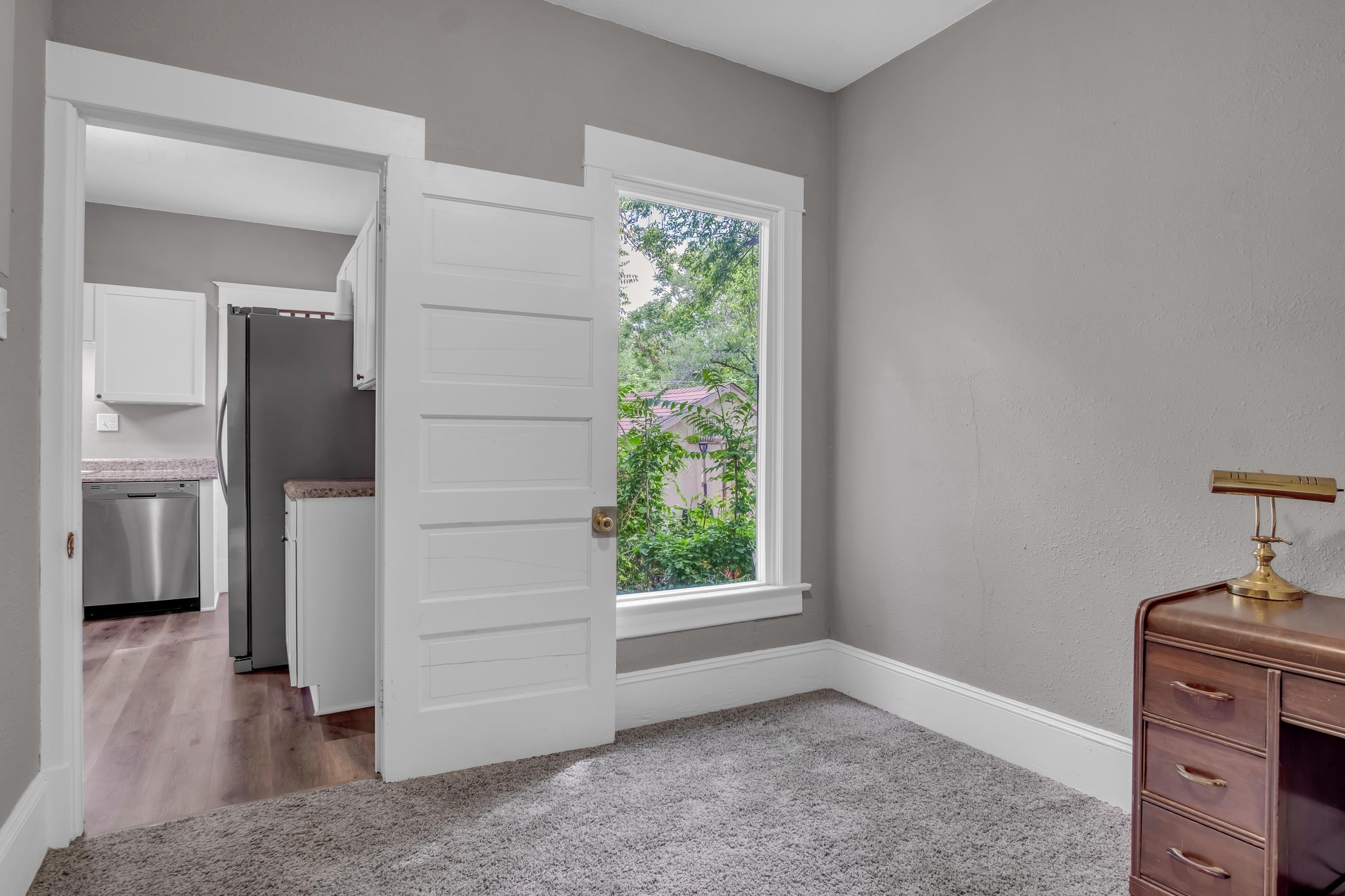 409 W 5th St, Newton, Virginia image 16