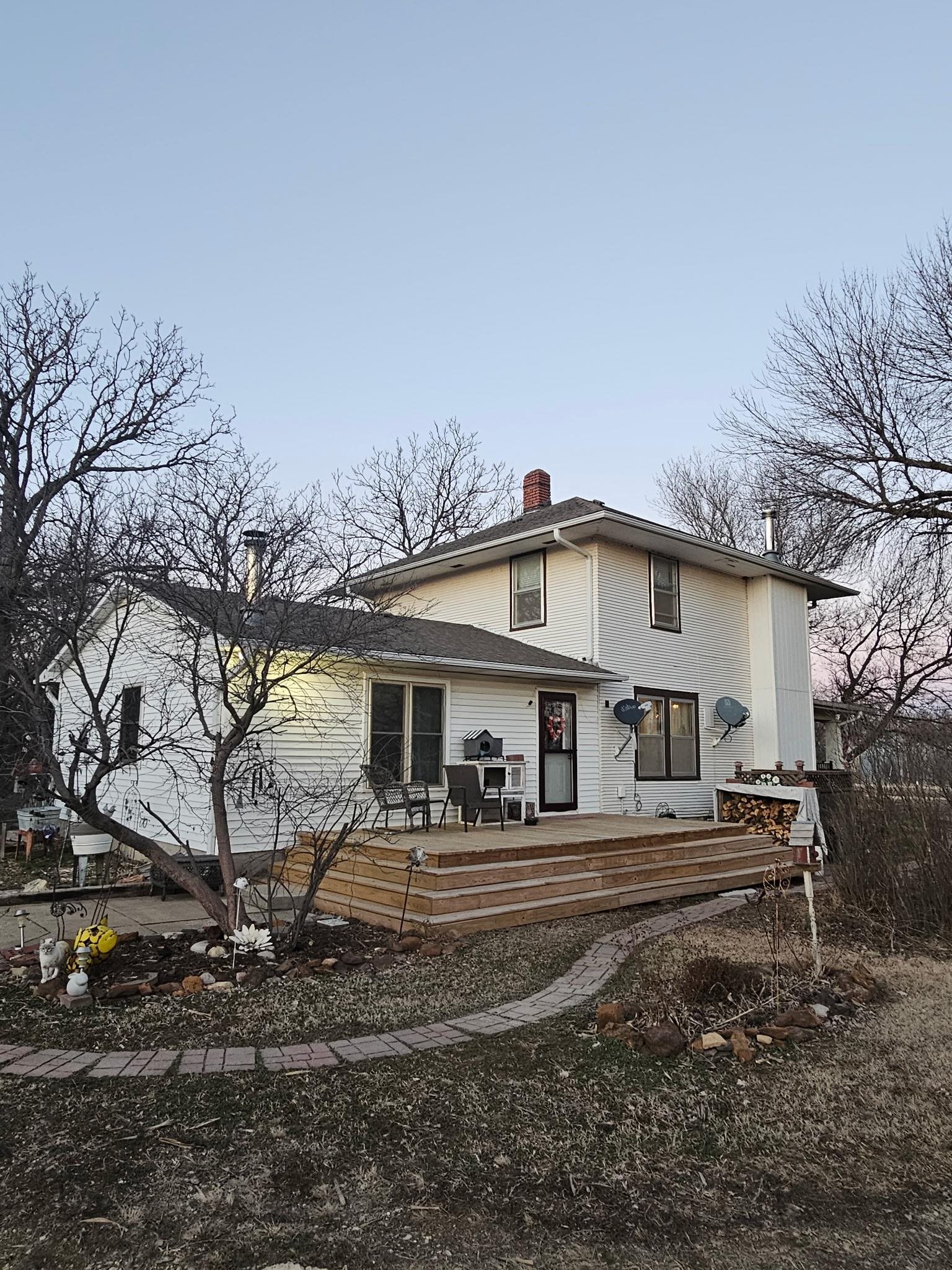2041 N Link Rd, Salina, Kansas image 2