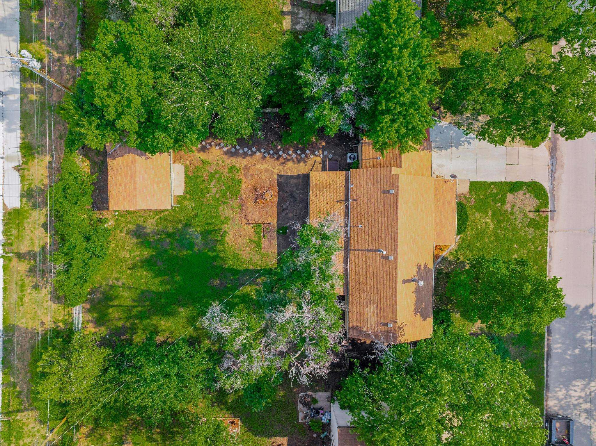 111 S Tracy St, Wichita, Kansas image 32