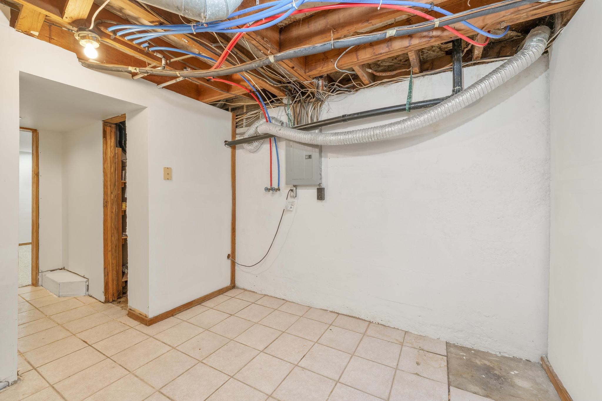 111 S Tracy St, Wichita, Kansas image 25
