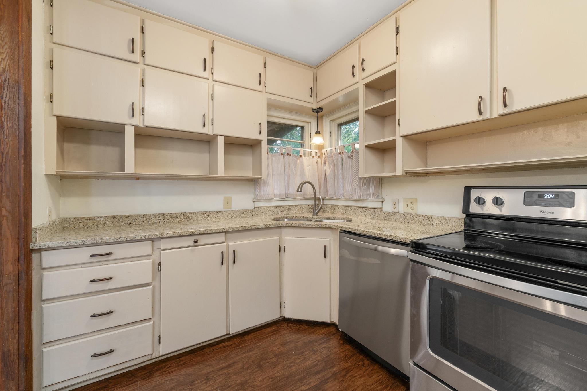 111 S Tracy St, Wichita, Kansas image 16