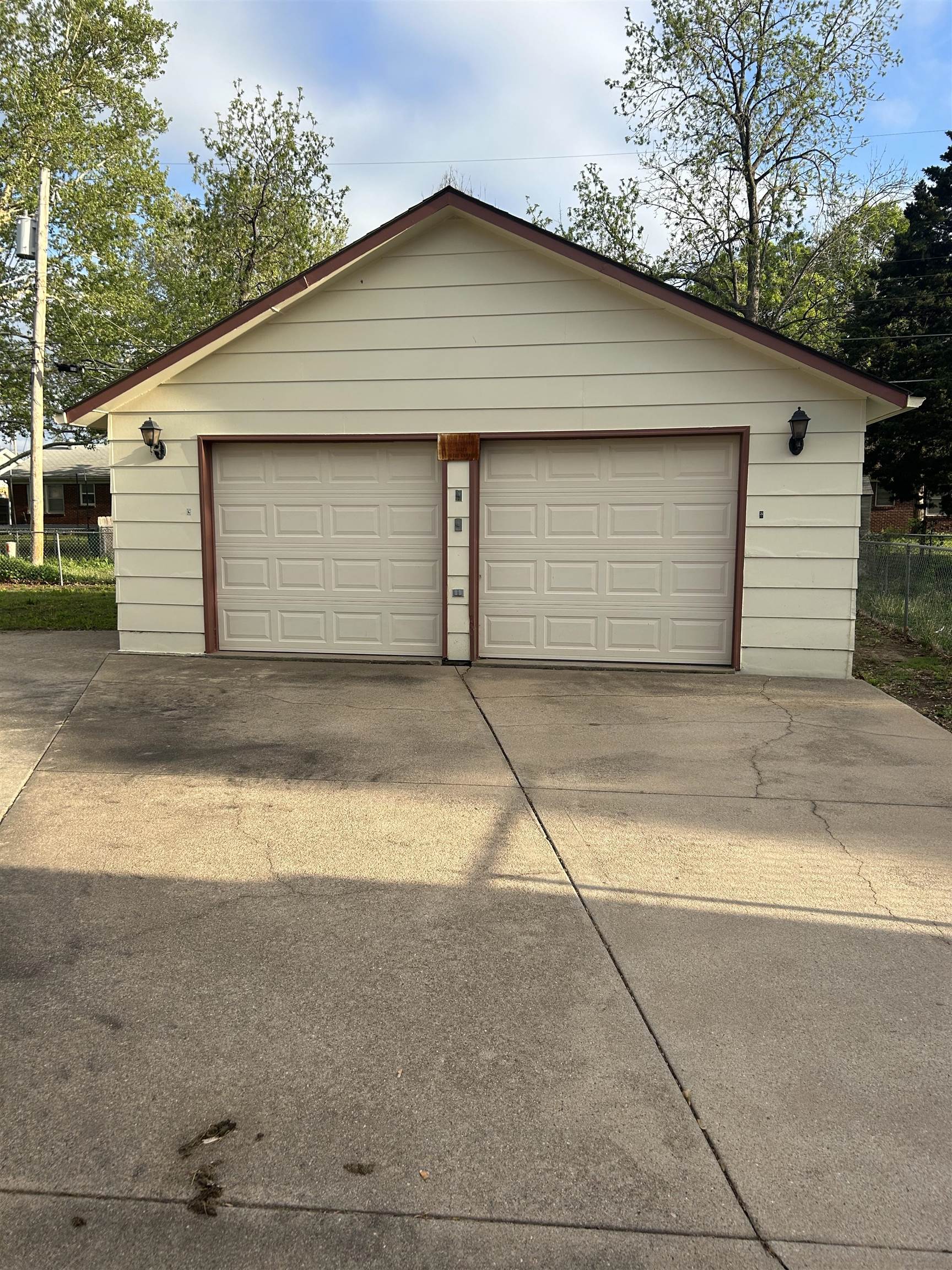 207 Fager Dr, Haysville, Kansas image 12