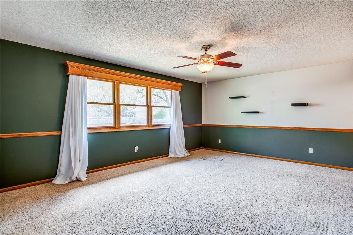 1326 S Bridgewater Ct, Wichita, Kansas image 4