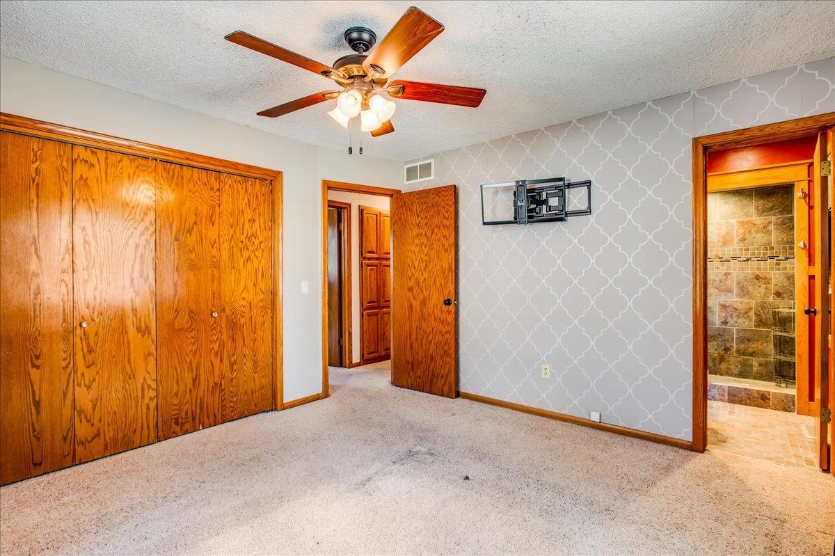 1326 S Bridgewater Ct, Wichita, Kansas image 16