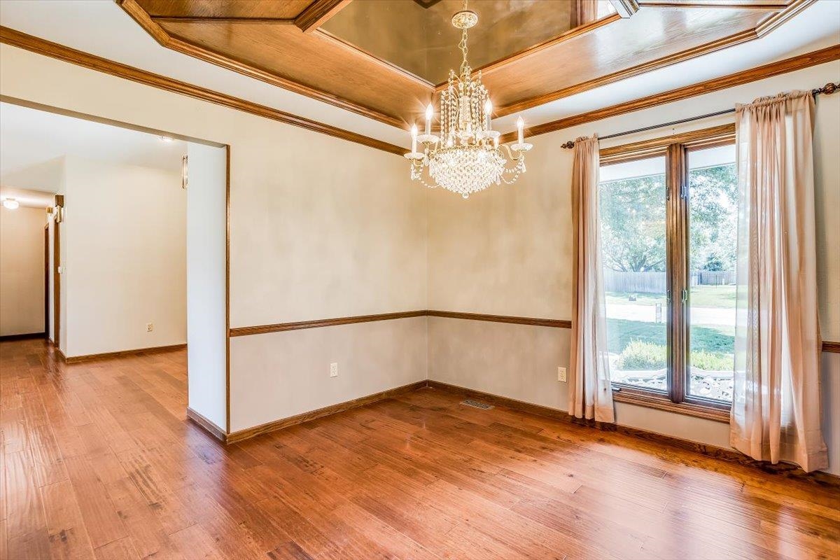 Derby, Kansas 67037, United States, 3 Bedrooms Bedrooms, ,3 BathroomsBathrooms,Residential,Pending,56792