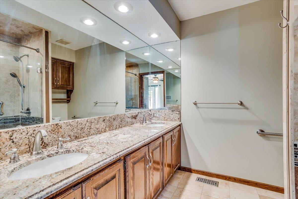 Derby, Kansas 67037, United States, 3 Bedrooms Bedrooms, ,3 BathroomsBathrooms,Residential,Pending,56792