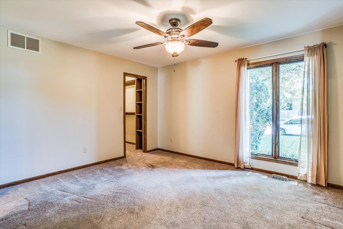 Derby, Kansas 67037, United States, 3 Bedrooms Bedrooms, ,3 BathroomsBathrooms,Residential,Pending,56792