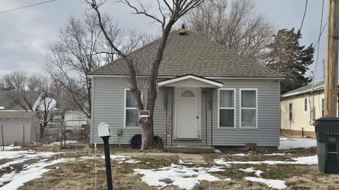 Homes For Sale - 505 N Adams St<br/> Medicine Lodge, KS 67104