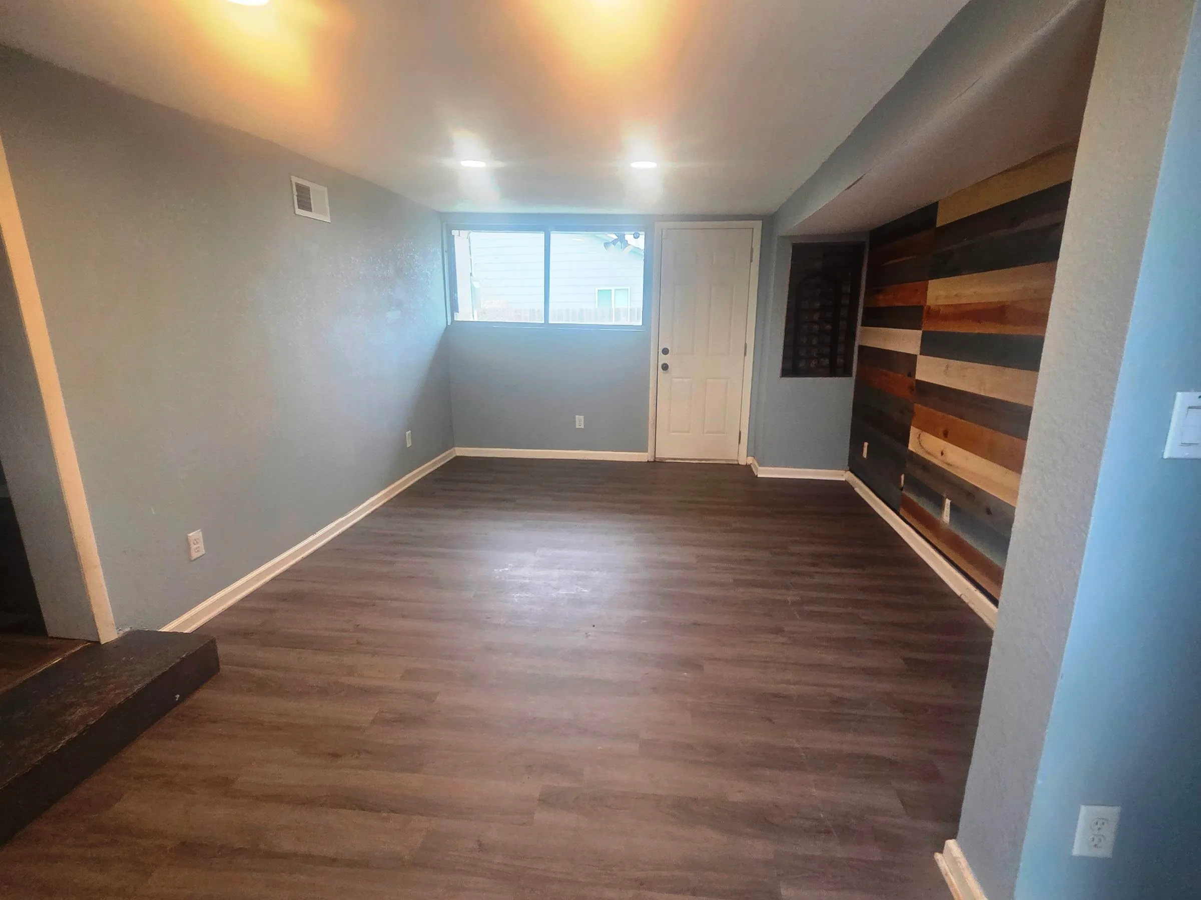 Wichita, Kansas 67213, United States, 3 Bedrooms Bedrooms, ,2 BathroomsBathrooms,Residential,Active,255263