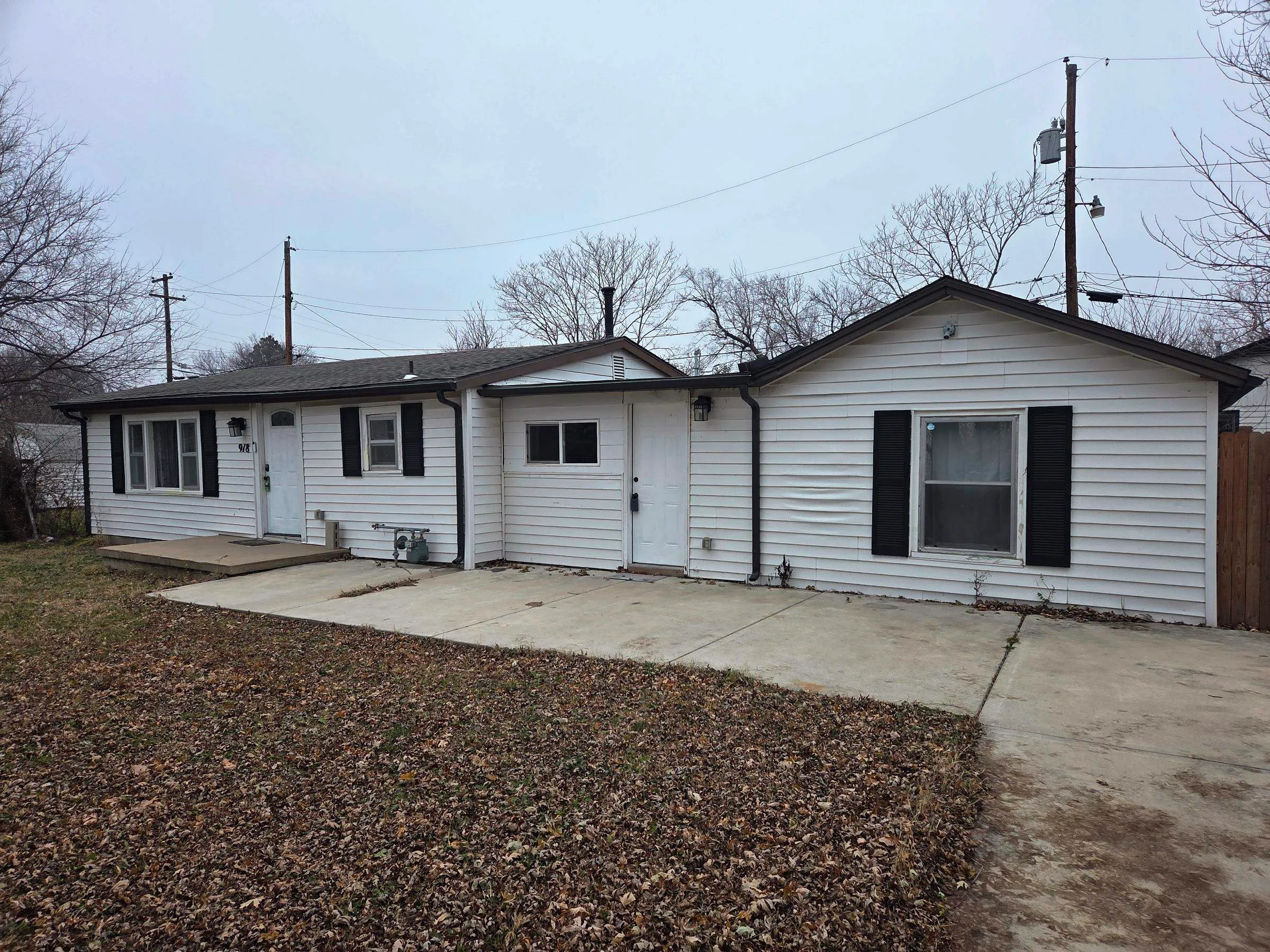 Wichita, Kansas 67213, United States, 3 Bedrooms Bedrooms, ,2 BathroomsBathrooms,Residential,Active,255263