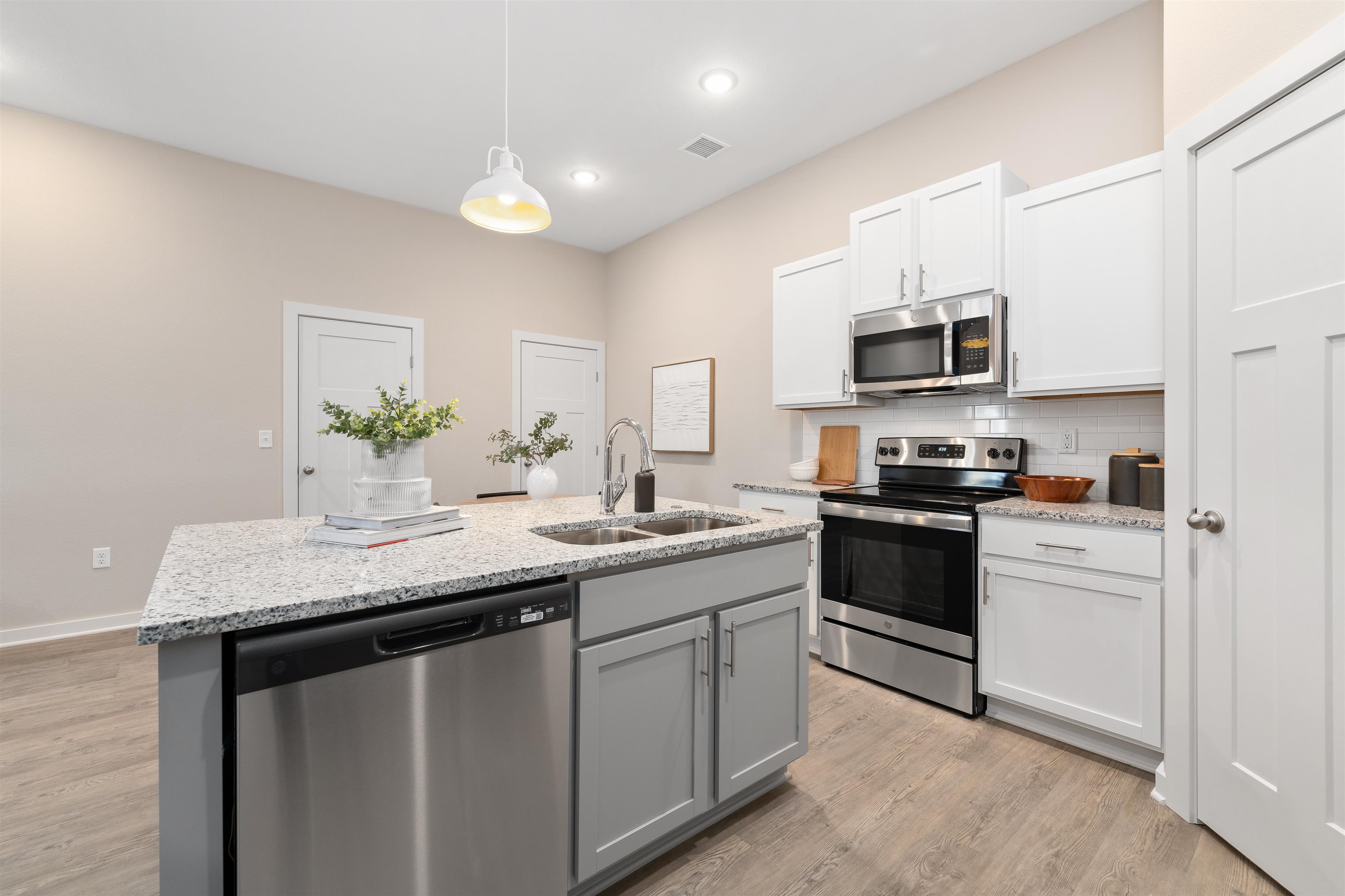 3617 W 45th St S St, Wichita, Kansas image 12