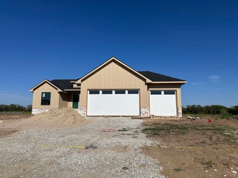 Homes For Sale - 3582 S Linden Ct<br/> Wichita, KS 67210
