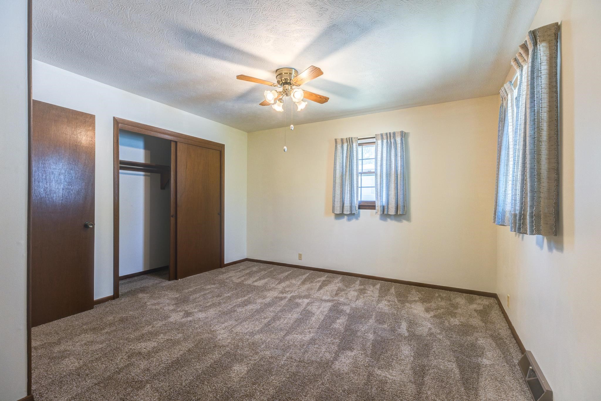 727 E Magnolia Rd, Salina, Kansas image 13