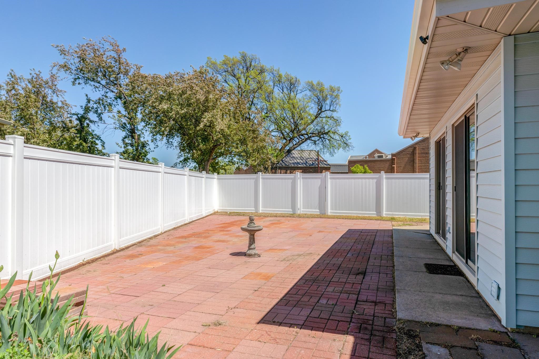 727 E Magnolia Rd, Salina, Kansas image 24