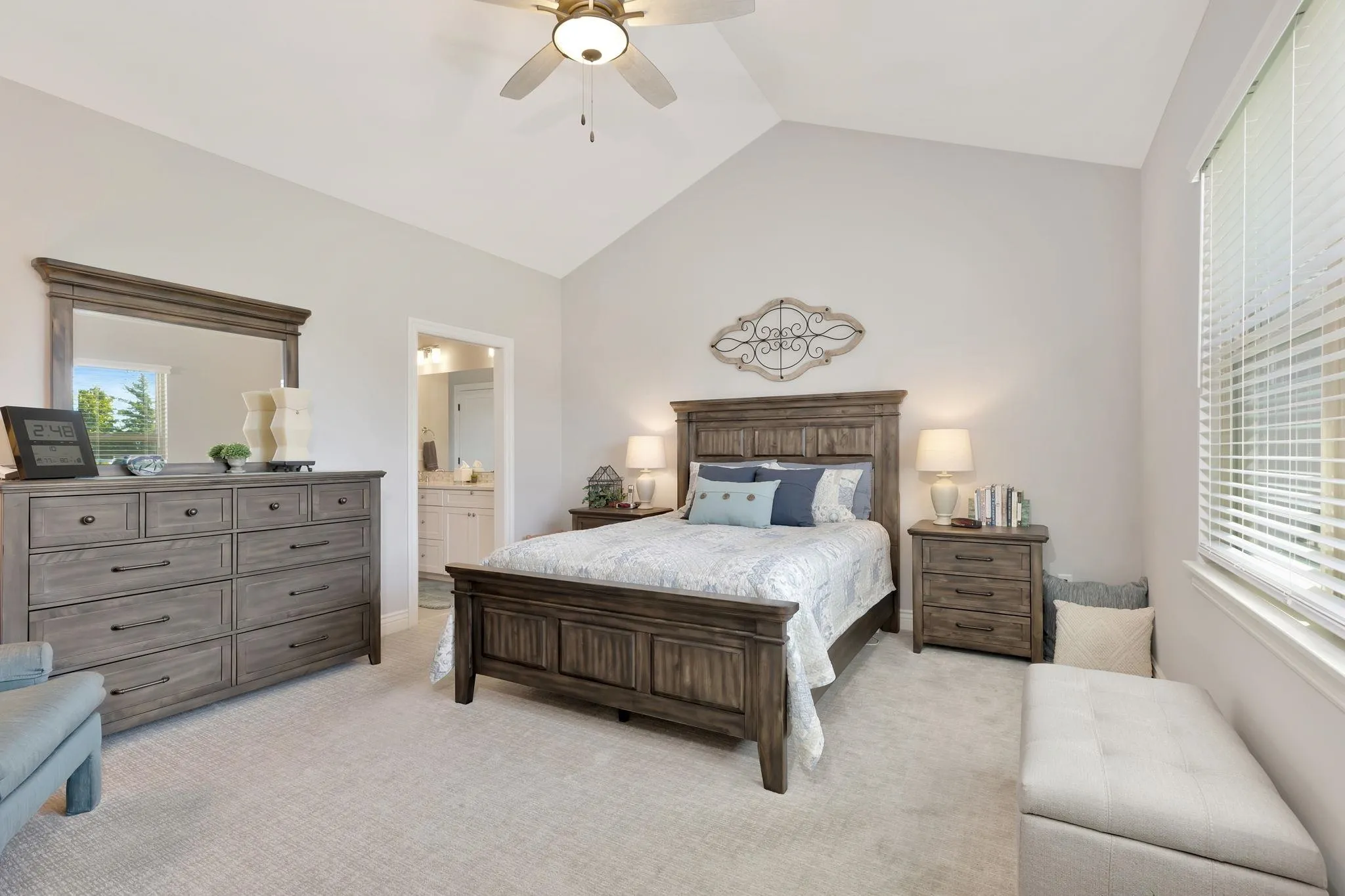 Wichita, Kansas 67205, United States, 4 Bedrooms Bedrooms, ,3 BathroomsBathrooms,Residential,Active,236326