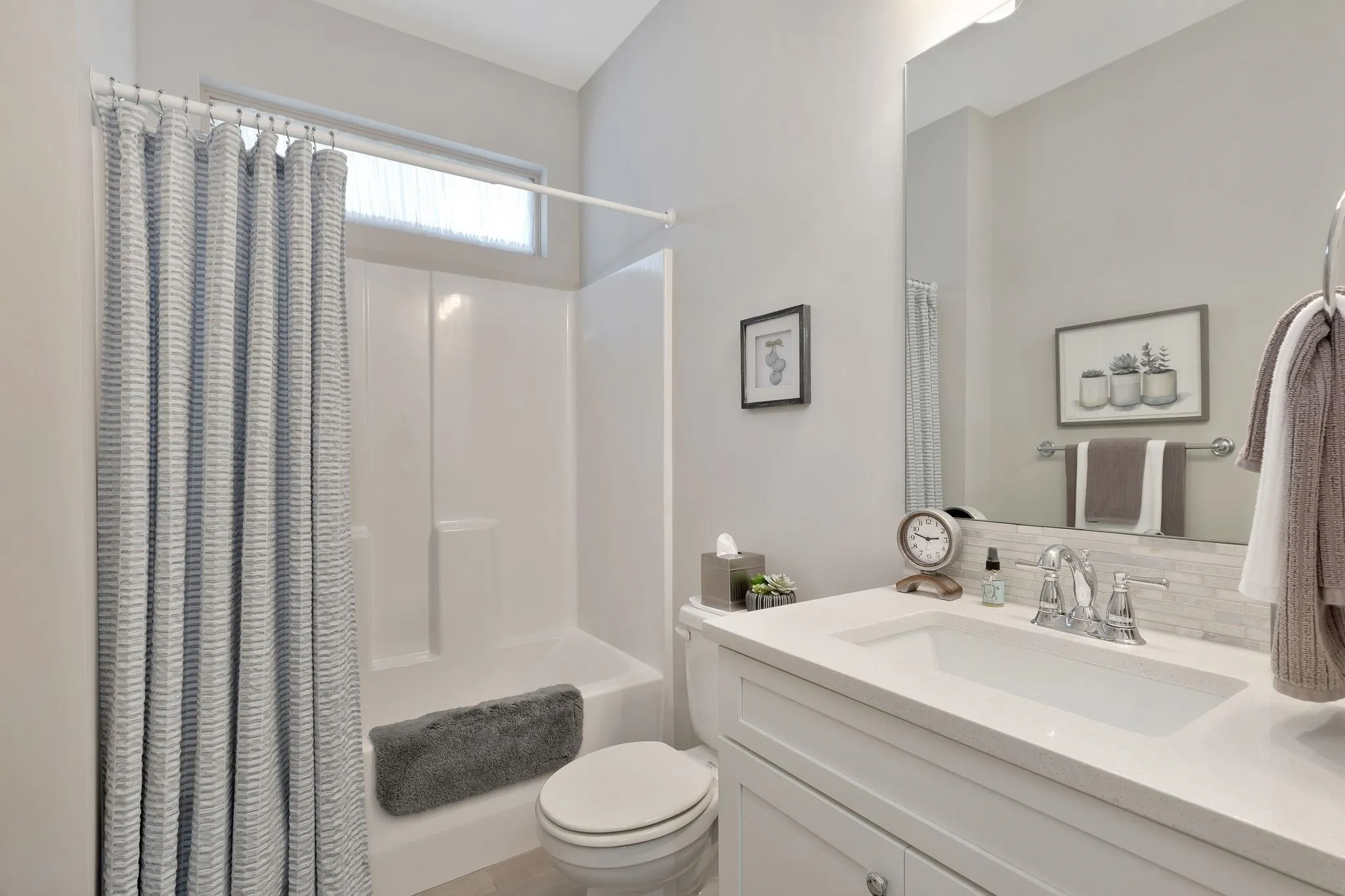 Wichita, Kansas 67205, United States, 4 Bedrooms Bedrooms, ,3 BathroomsBathrooms,Residential,Active,236326