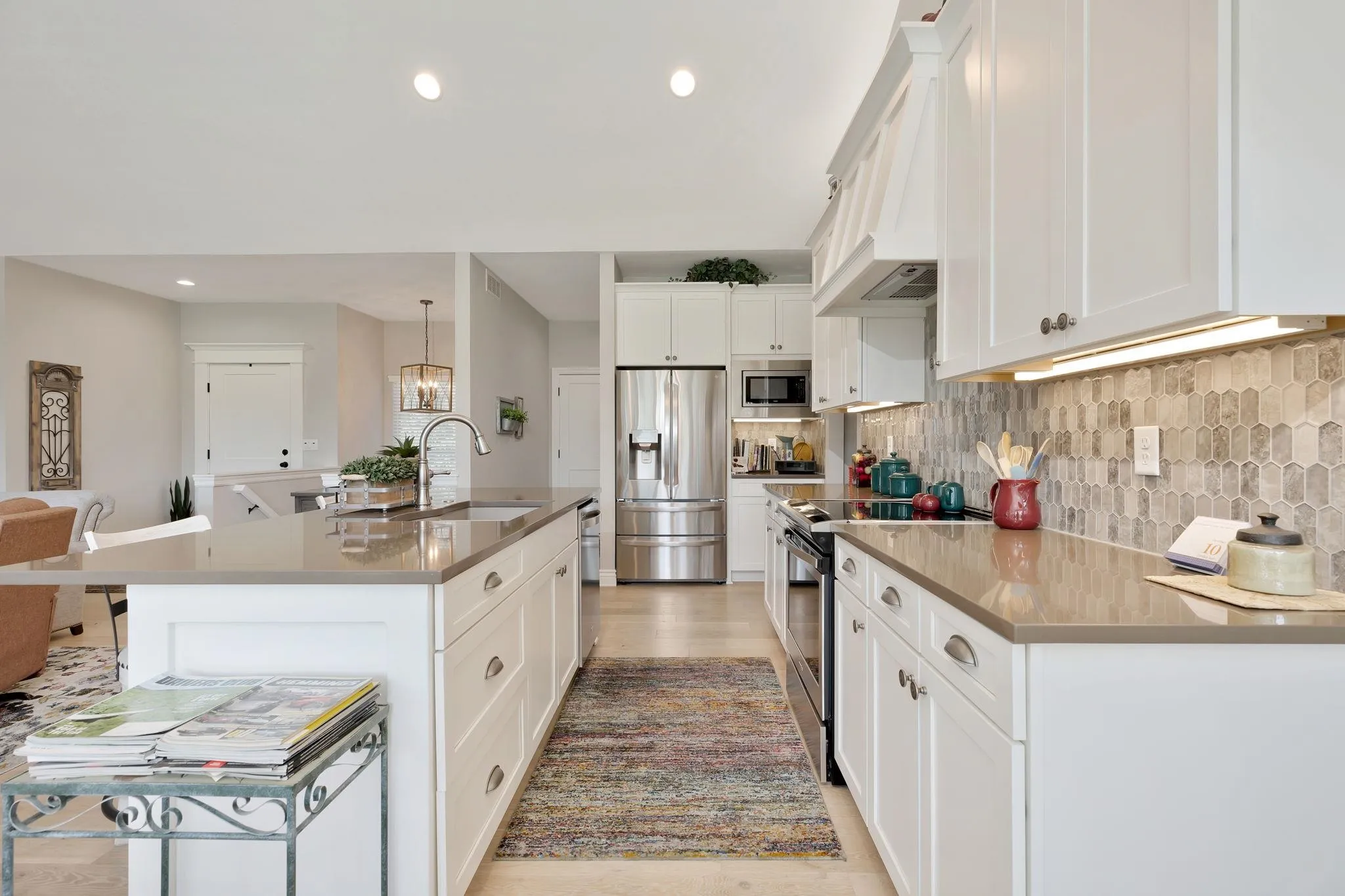 Wichita, Kansas 67205, United States, 4 Bedrooms Bedrooms, ,3 BathroomsBathrooms,Residential,Active,236326