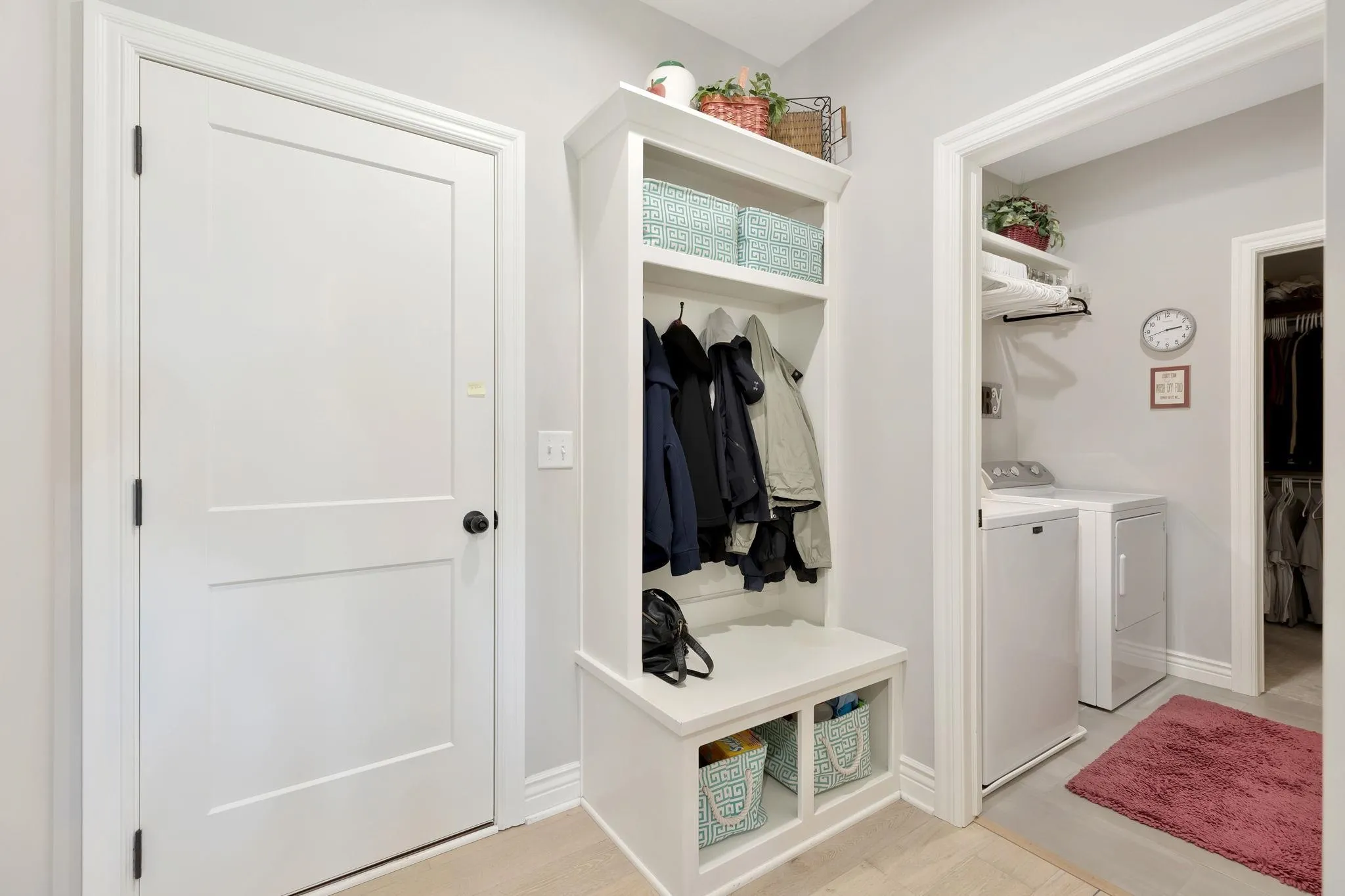 Wichita, Kansas 67205, United States, 4 Bedrooms Bedrooms, ,3 BathroomsBathrooms,Residential,Active,236326