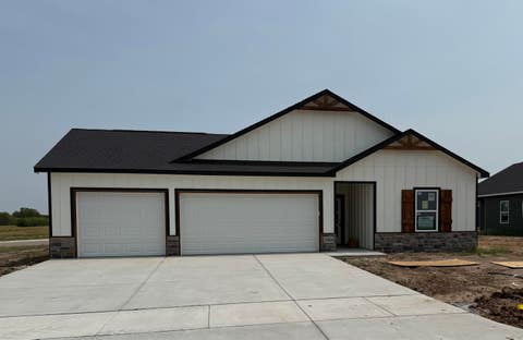 Homes For Sale - 2254 S Colt Pl<br/> Haysville, KS 67060