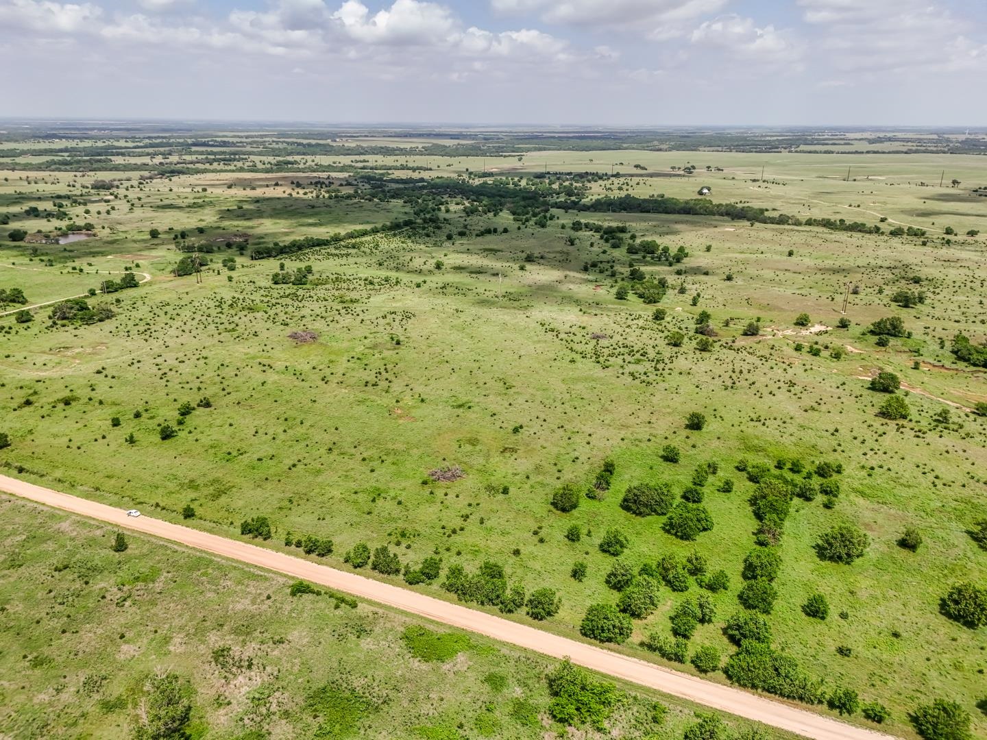 40+/- Acres Sw 10th St, El Dorado, Kansas image 2