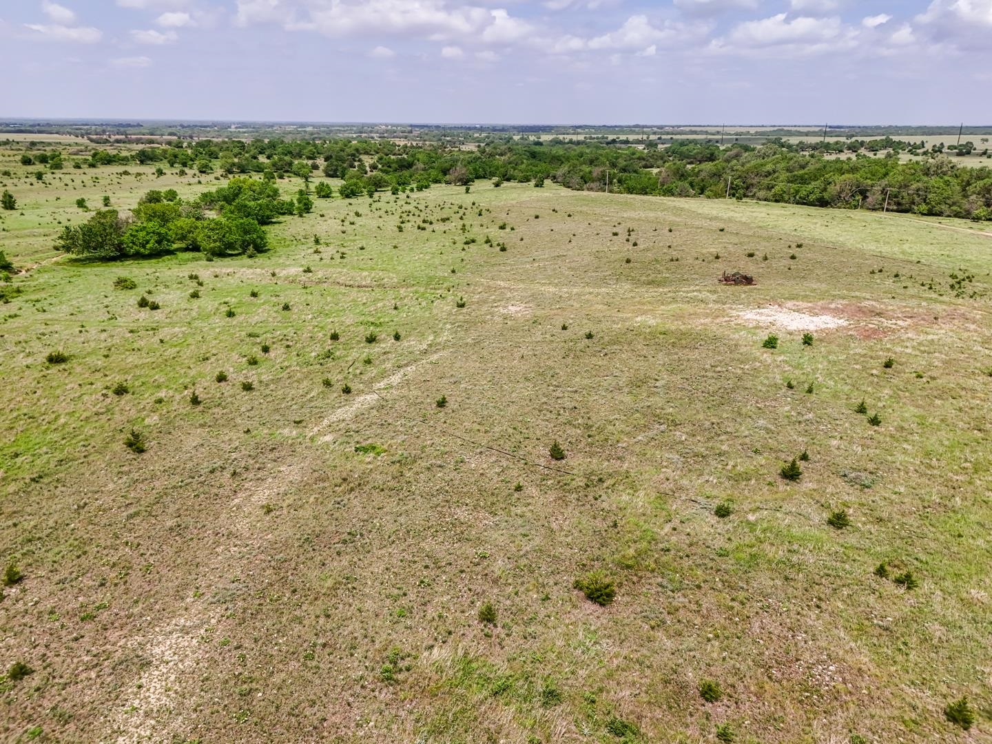 40+/- Acres Sw 10th St, El Dorado, Kansas image 8