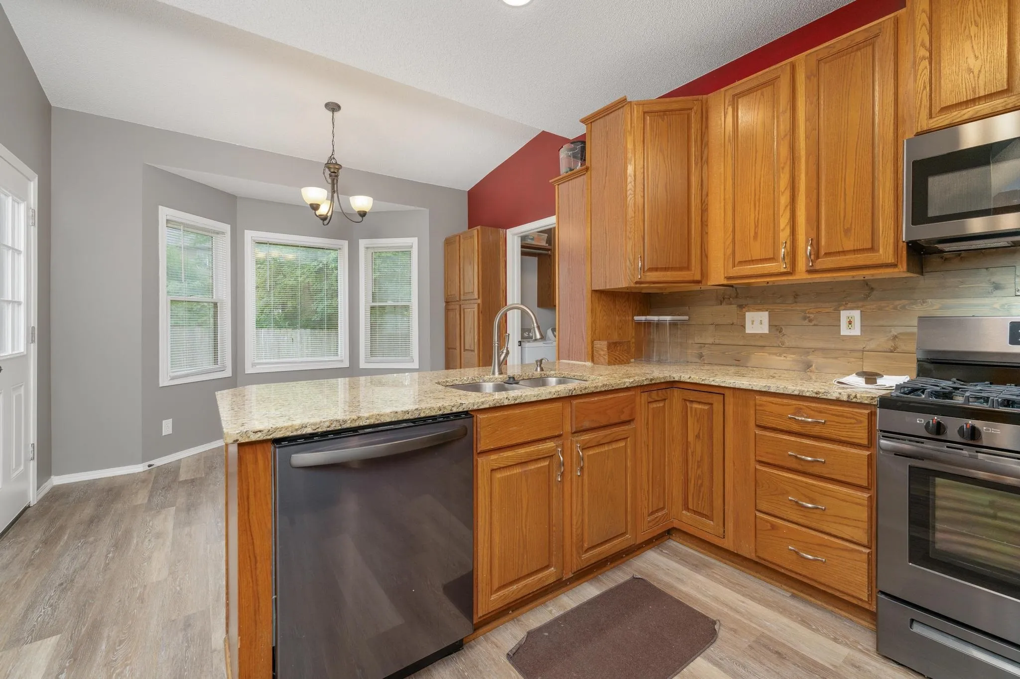 Derby, Kansas 67037, United States, 4 Bedrooms Bedrooms, ,3 BathroomsBathrooms,Residential,Active,150361